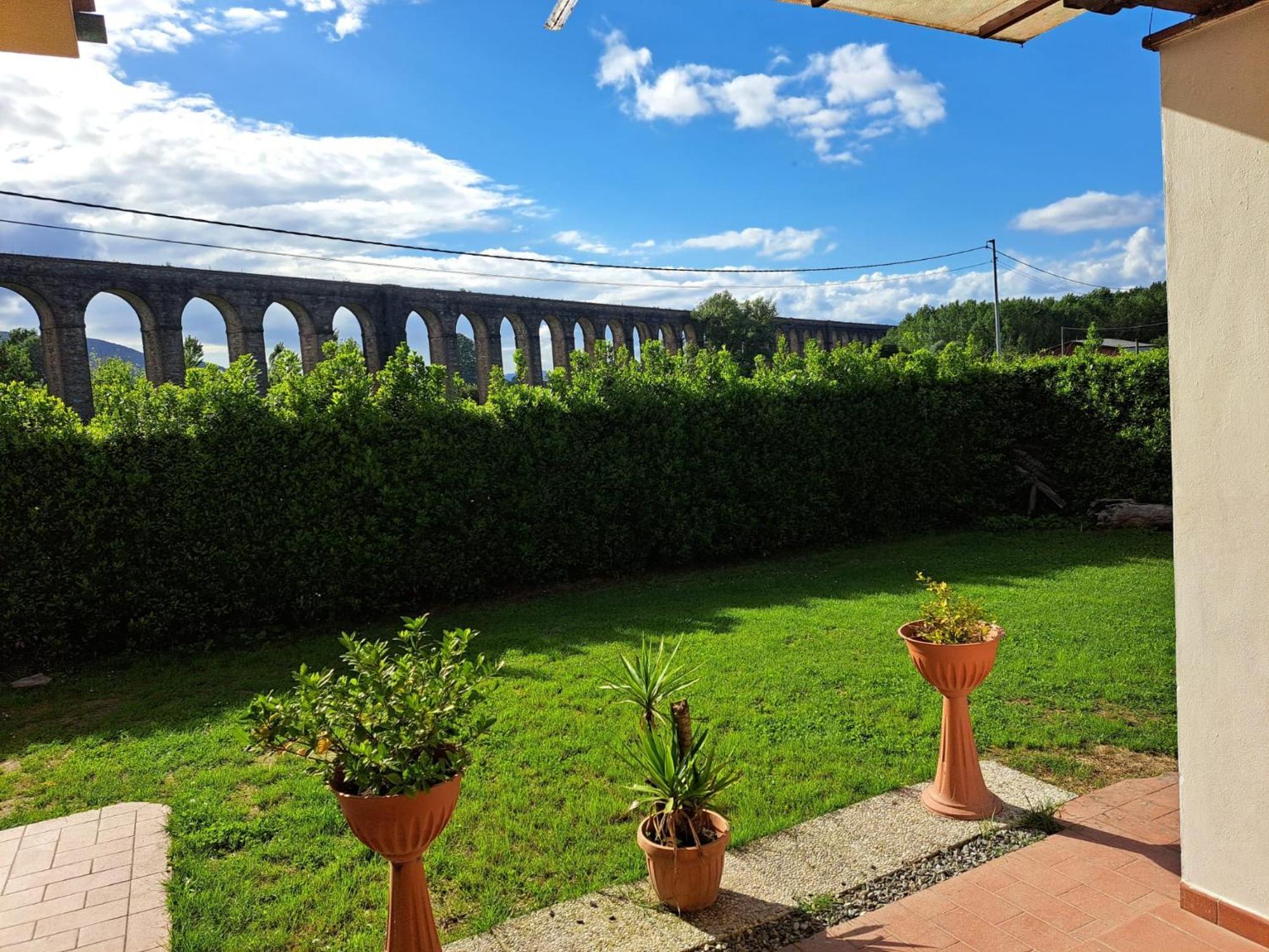 Residence Villa Ungaretti Lucca Esterno foto